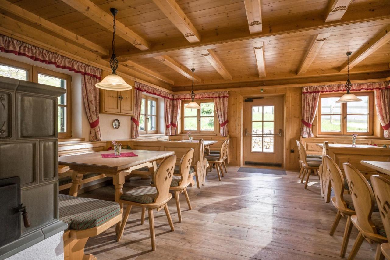 Ritzau Alm Hotel เอบส์ ภายนอก รูปภาพ